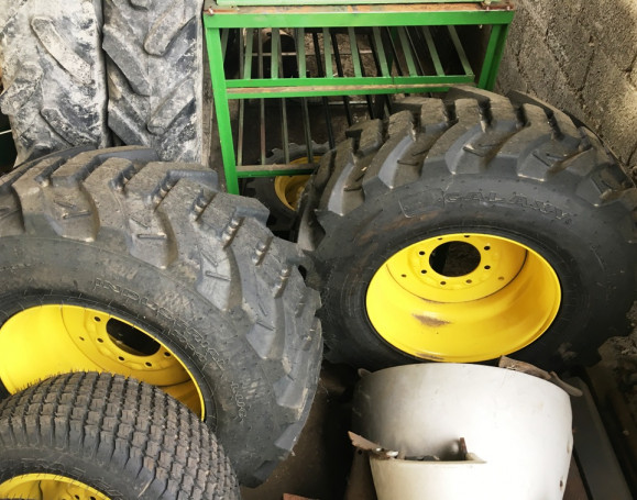 02 PNEUMATICI GALAXY INDUSTRIAL LUG