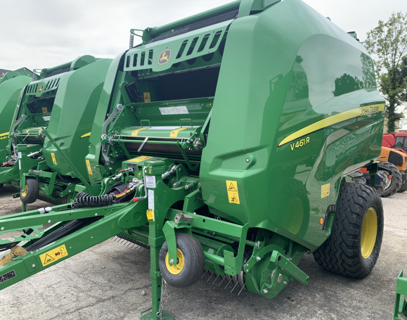 ROTOPRESSA JOHN DEERE V641R