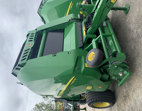 ROTOPRESSA JOHN DEERE V641M