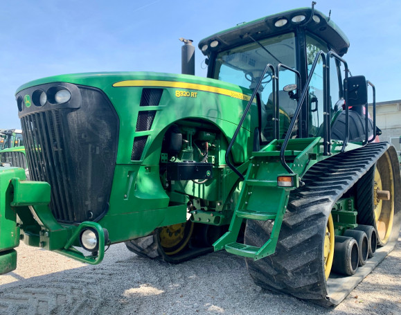 JOHN DEERE 8320 RT