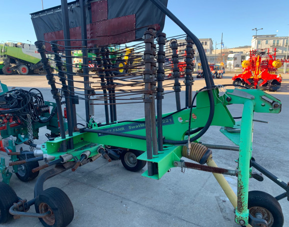 ANDANATORE DEUTZ FAHR SWATMASTER 3221