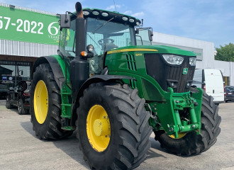 JOHN DEERE 6215 R